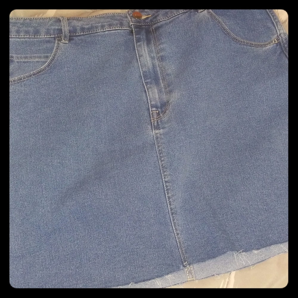 Denim skirt